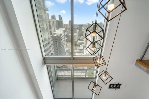 690 SW 1st Court Miami FL 33130
