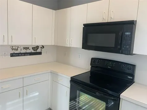 3544 NE 3rd Drive Homestead FL 33033
