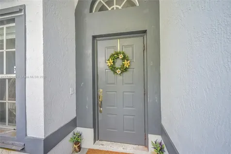 7102 NW 45th Avenue Coconut Creek FL 33073