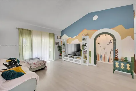 7102 NW 45th Avenue Coconut Creek FL 33073