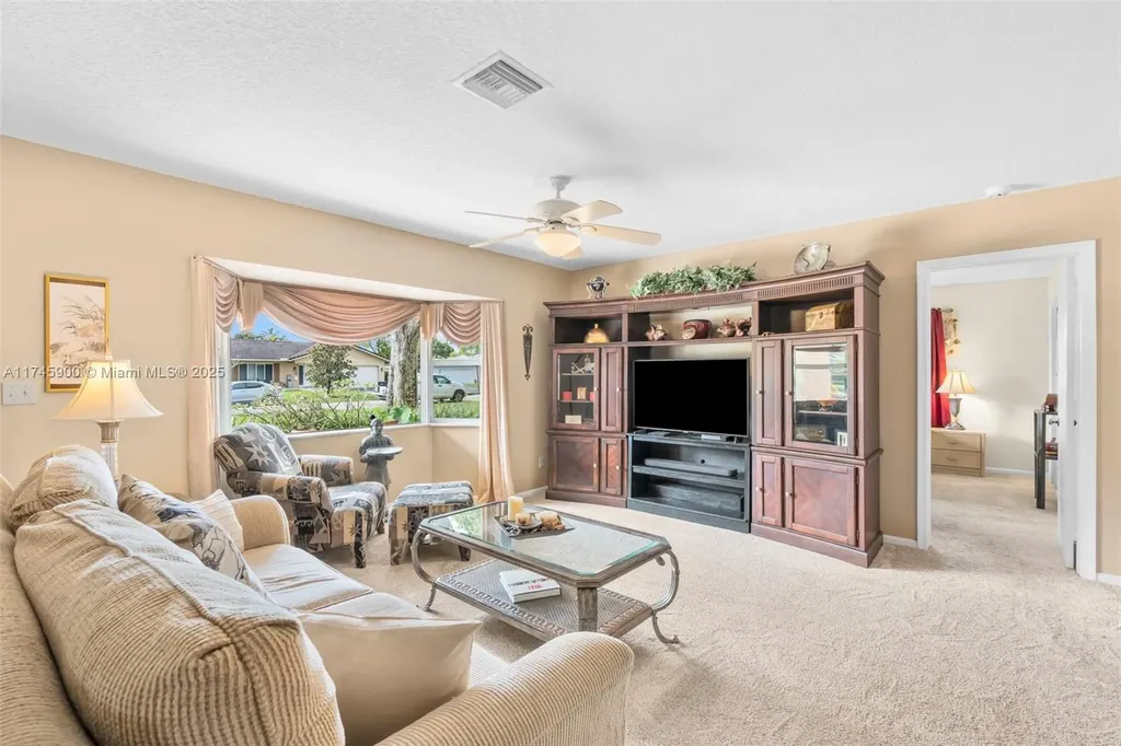 10355 NW 39th Manor Coral Springs FL 33065