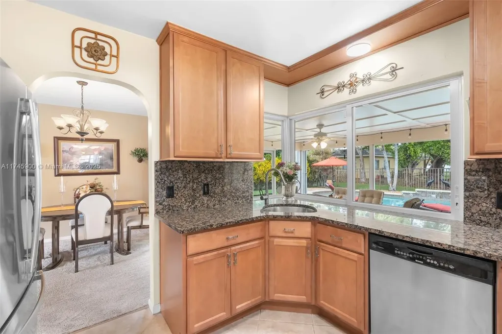 10355 NW 39th Manor Coral Springs FL 33065