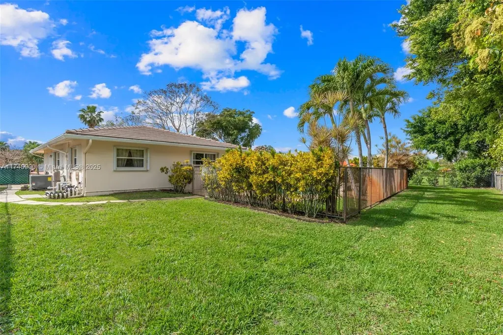 10355 NW 39th Manor Coral Springs FL 33065