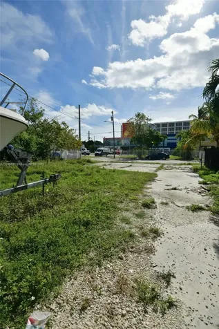 321 NW 37th Street Miami FL 33127