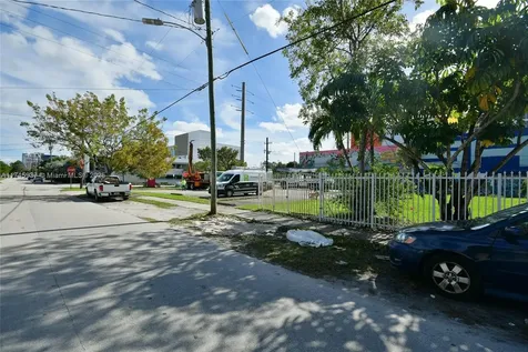 321 NW 37th Street Miami FL 33127
