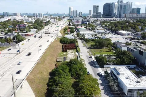 321 NW 37th Street Miami FL 33127
