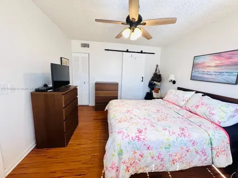 10332 Sunrise Lakes Boulevard Sunrise FL 33322