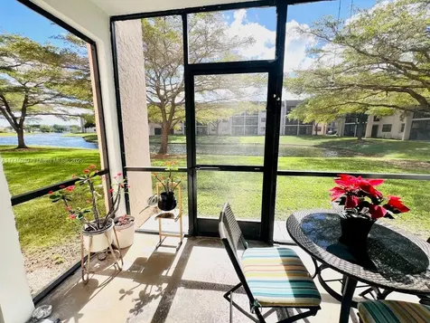 10332 Sunrise Lakes Boulevard Sunrise FL 33322