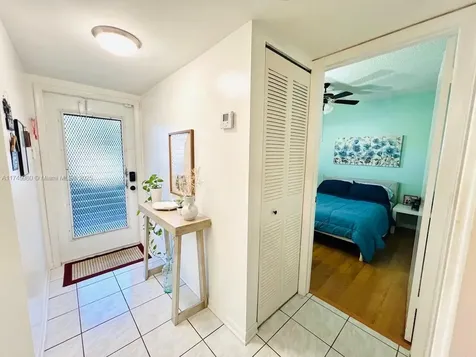 10332 Sunrise Lakes Boulevard Sunrise FL 33322
