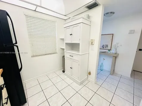 10332 Sunrise Lakes Boulevard Sunrise FL 33322