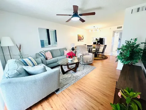 10332 Sunrise Lakes Boulevard Sunrise FL 33322