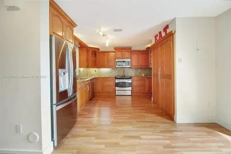 14619 SW 122nd Place Miami FL 33186