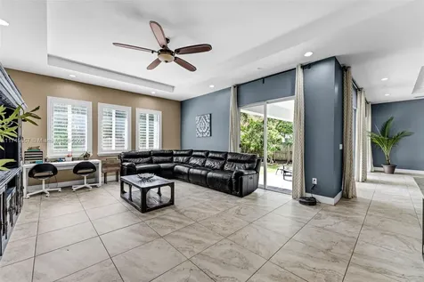 14960 SW 176th Terrace Miami FL 33187