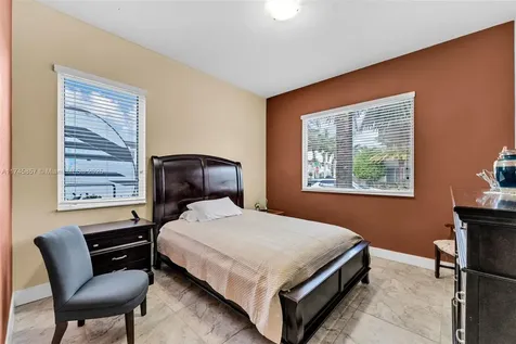 14960 SW 176th Terrace Miami FL 33187