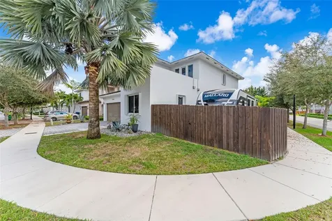 14960 SW 176th Terrace Miami FL 33187