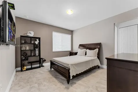 14960 SW 176th Terrace Miami FL 33187
