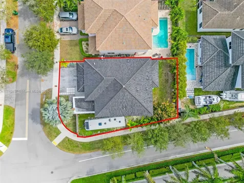 14960 SW 176th Terrace Miami FL 33187