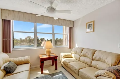 10456 NW 24th Place Sunrise FL 33322