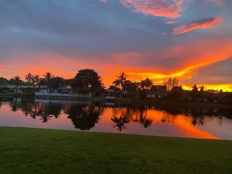 10456 NW 24th Place Sunrise FL 33322