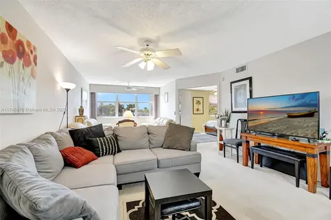 10456 NW 24th Place Sunrise FL 33322