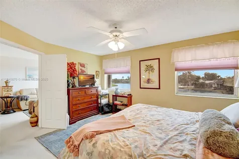 10456 NW 24th Place Sunrise FL 33322