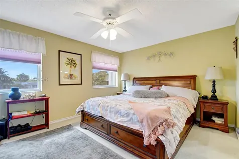 10456 NW 24th Place Sunrise FL 33322