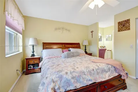 10456 NW 24th Place Sunrise FL 33322
