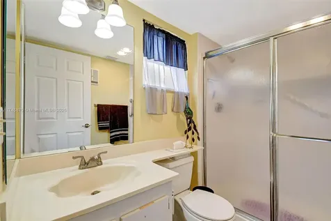10456 NW 24th Place Sunrise FL 33322