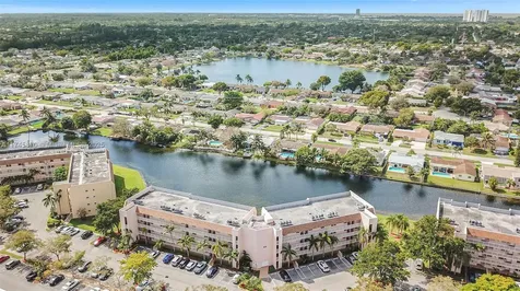 10456 NW 24th Place Sunrise FL 33322