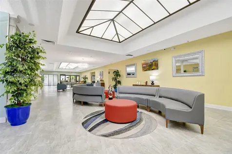10456 NW 24th Place Sunrise FL 33322