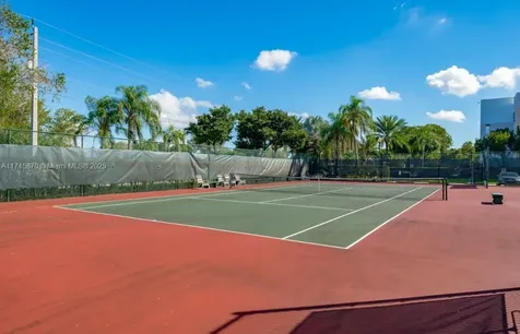 10456 NW 24th Place Sunrise FL 33322