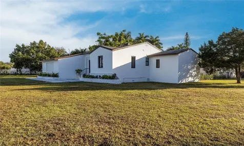 937 NW 6th Avenue Homestead FL 33030