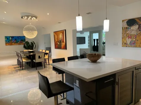 1670 Daytonia Road Miami Beach FL 33141