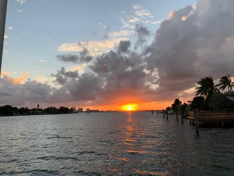 1670 Daytonia Road Miami Beach FL 33141