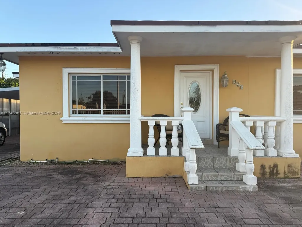 228 W 14th Street Hialeah FL 33010