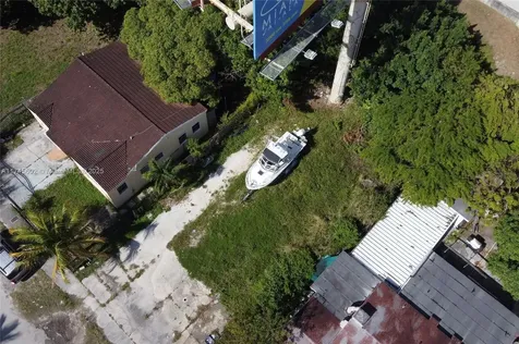321 NW 37th Street Miami FL 33127