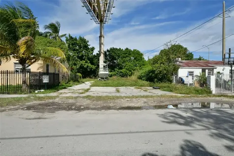 321 NW 37th Street Miami FL 33127