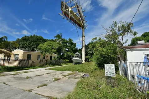 321 NW 37th Street Miami FL 33127