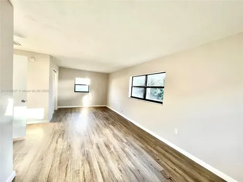4530 SW 26th Street West Park FL 33023