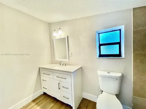 4530 SW 26th Street West Park FL 33023