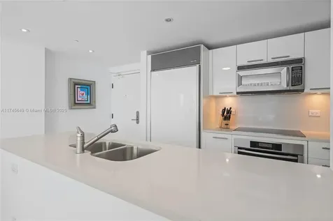 6801 Collins Avenue Miami Beach FL 33141