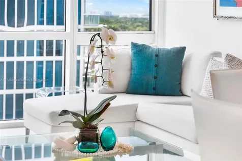 6801 Collins Avenue Miami Beach FL 33141