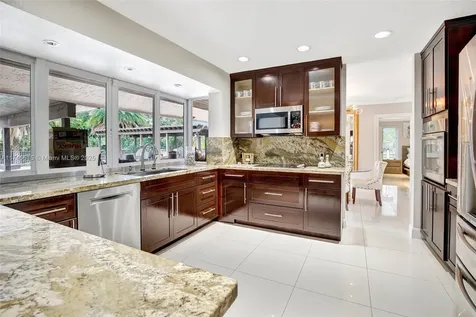 17500 SW 68th Court Southwest Ranches FL 33331