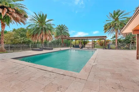 17500 SW 68th Court Southwest Ranches FL 33331