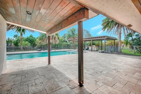 17500 SW 68th Court Southwest Ranches FL 33331