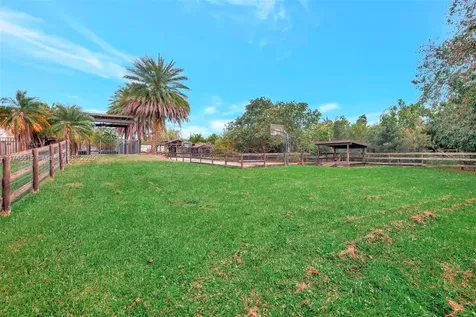 17500 SW 68th Court Southwest Ranches FL 33331