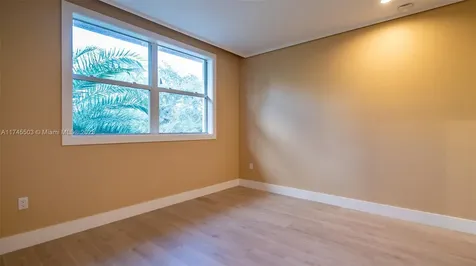 1310 NE 117th Terrace Miami FL 33161