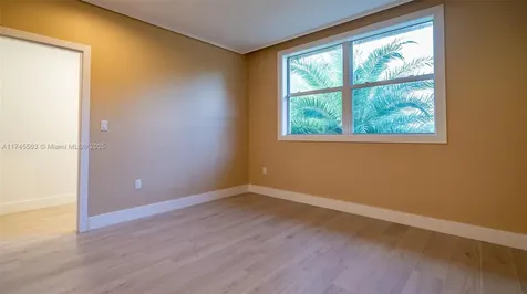 1310 NE 117th Terrace Miami FL 33161