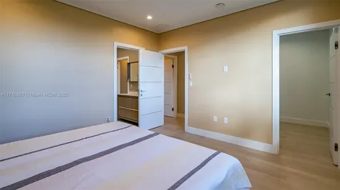 1310 NE 117th Terrace Miami FL 33161