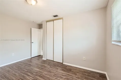 8637 Southampton Drive Miramar FL 33025